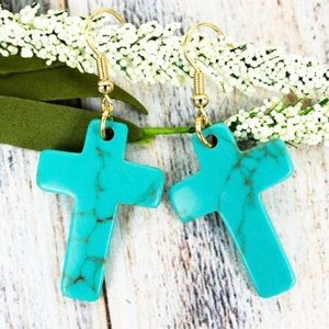 NEW Turquoise Stonemanor Cross Fish Hook Fashion Earrings